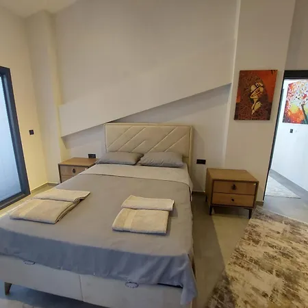 Turuncta Ozel Havuzlu Luks Marin 2 فيلة *