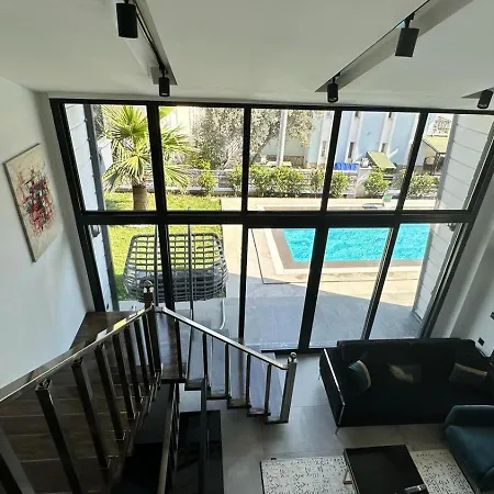 فيلة Turuncta Ozel Havuzlu Luks Marin 2 *