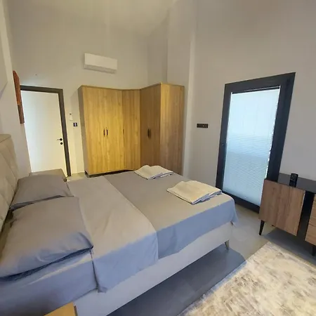 Turuncta Ozel Havuzlu Luks Marin 2 Villa *