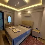 Turuncta Ozel Havuzlu Luks Marin 2 Marmaris