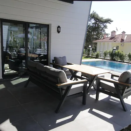 Turuncta Ozel Havuzlu Luks Marin 2 Marmaris