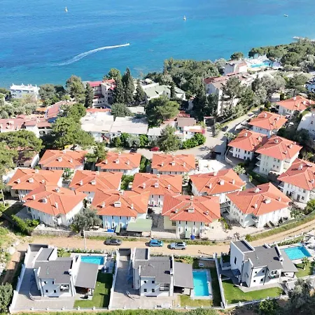 Vila Turuncta Ozel Havuzlu Luks Marin 2