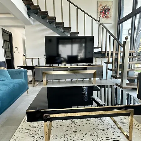 Turuncta Ozel Havuzlu Luks Marin 2 Marmaris